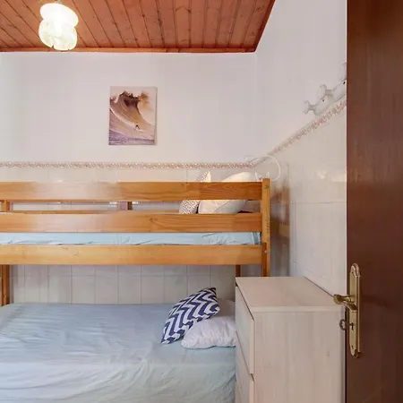 Moradia T2 Em Casa vacanze *